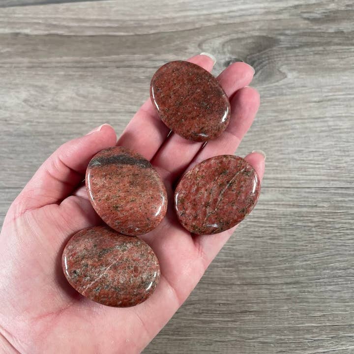 Keystone Crystals - Wholesale Spiritual Stone/Crystal - Gemstone Palm Stones 45mm – Bulk Crystal Supplies7