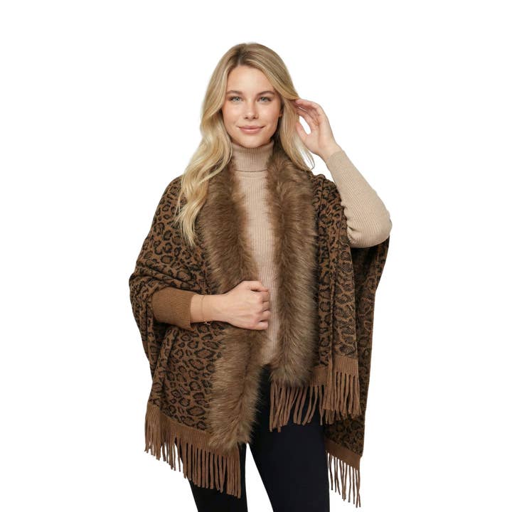 THSP1050 : Marron : cape à manches léopard en fausse fourrure pour la vente par Taylor Hill Scarves & Co