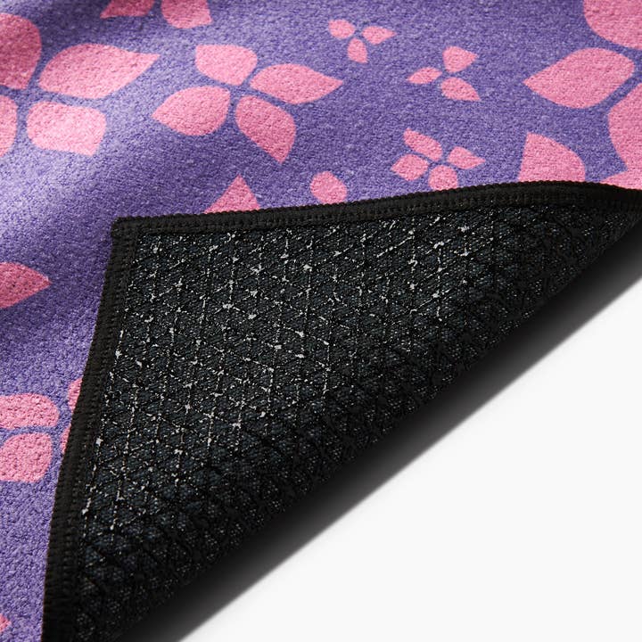 Geometry - Wholesale Yoga Towel - You Give Me Butterflies Yoga Towel