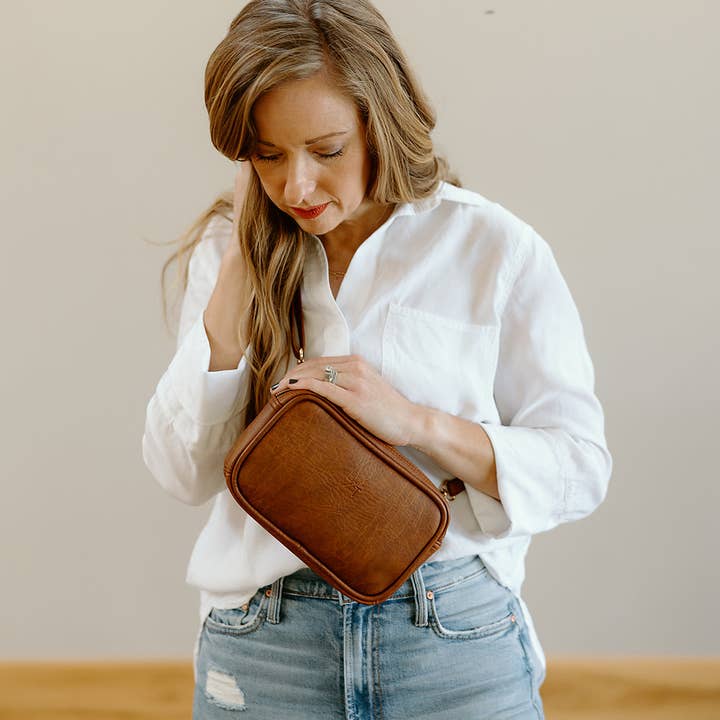 BYTAVI - Wholesale Belt Bag - Women's - Brown Mao Modern Minimalist Women's Belt Bag