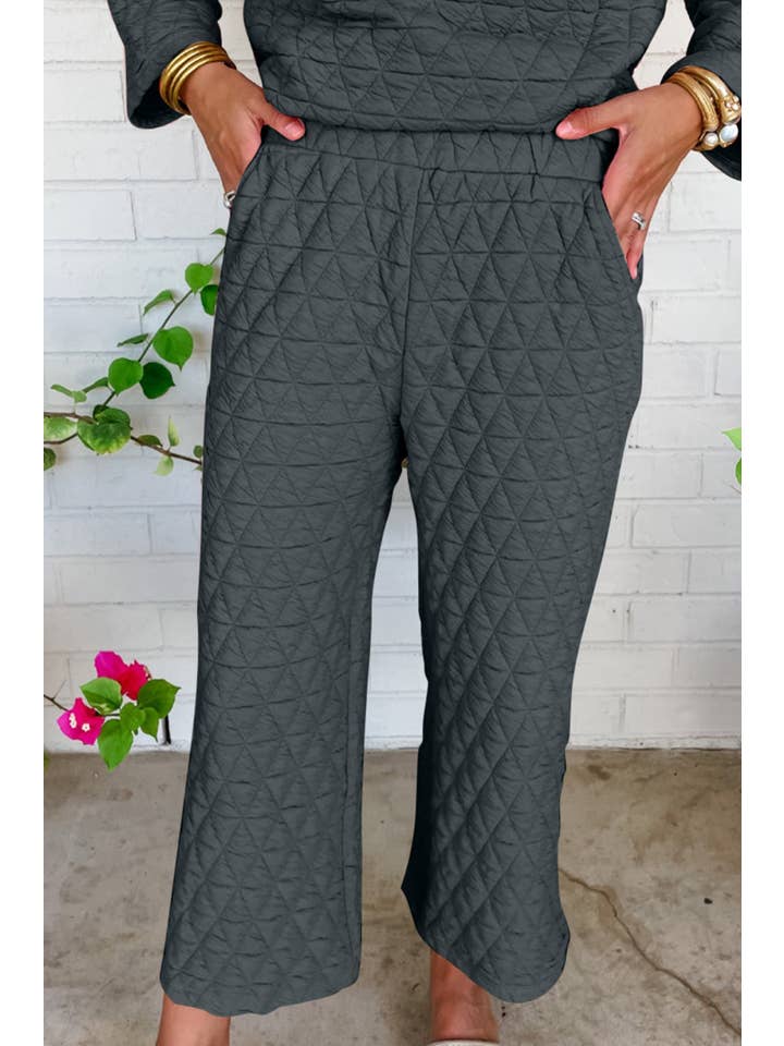 PRETTY BASH – Engroshandel Loungesæt - Dame – Quiltet trøje og bukser outfit