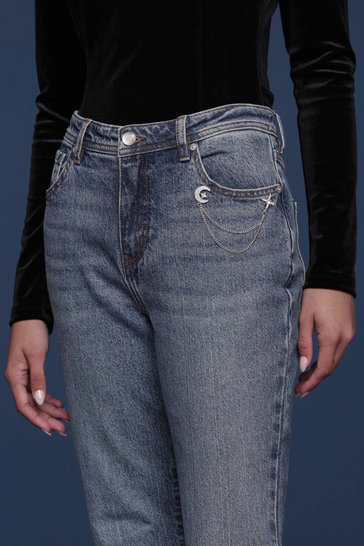 Persheron Wash Chain Embellished Flare Jeans for wholesale on Faire5