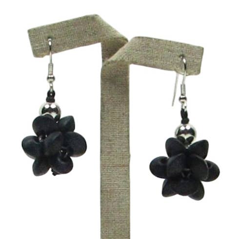 Phoebe svarta pärlörhängen för wholesale av Katie and Company