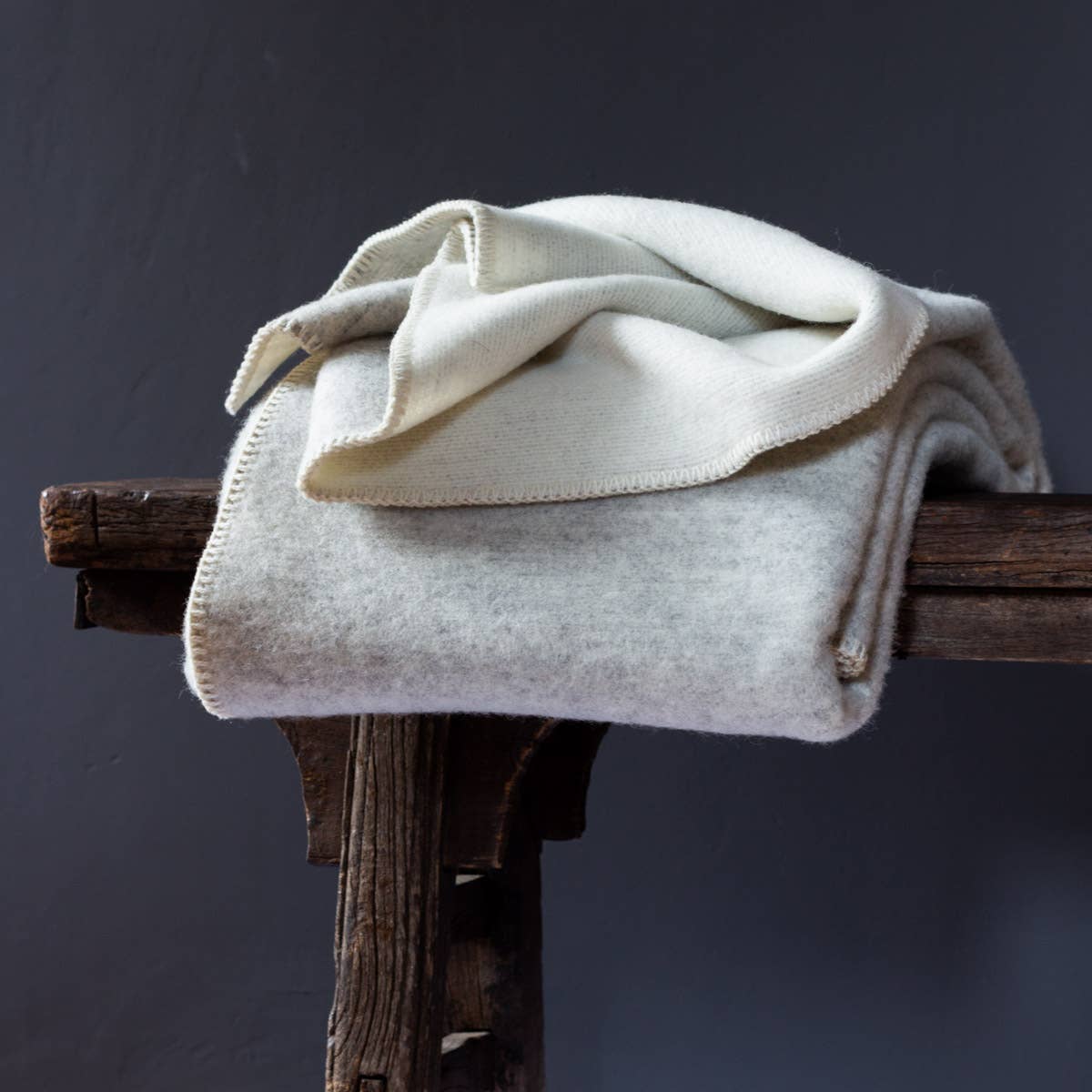 MoST - Wholesale Bedding Blanket - Wool bed Blanket GRAY VIOLET - double1