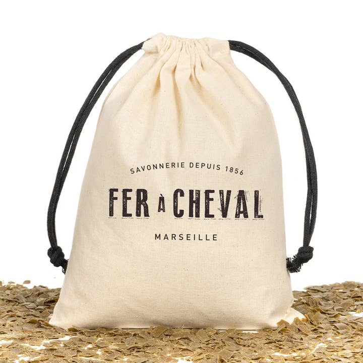 Sapone di Marsiglia Pure Olive in patatine 750g per la vendita all'ingrosso da parte di Fer à Cheval