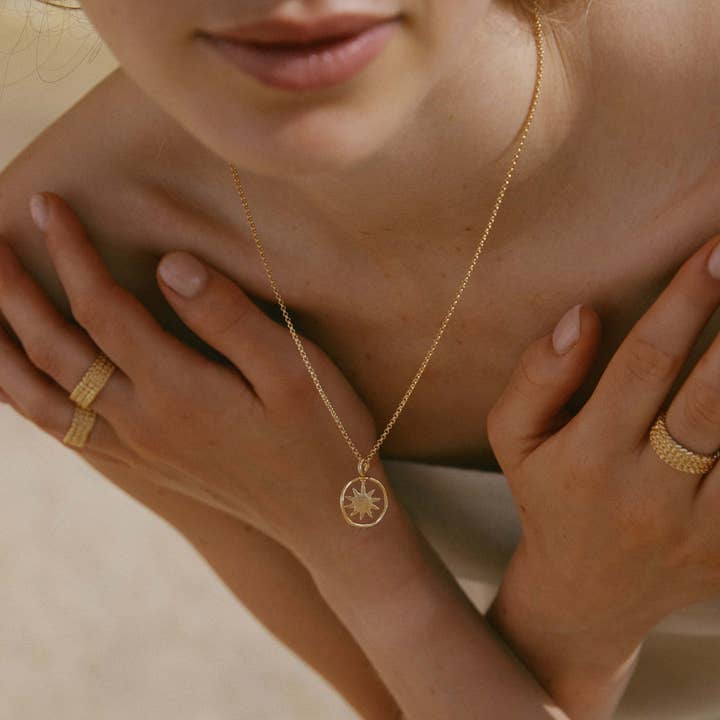 Agapée Jewelry – Großhandel Kette mit Anhänger/Charm – Calida Halskette | Schmuck Gold Geschenk Wasserdicht4