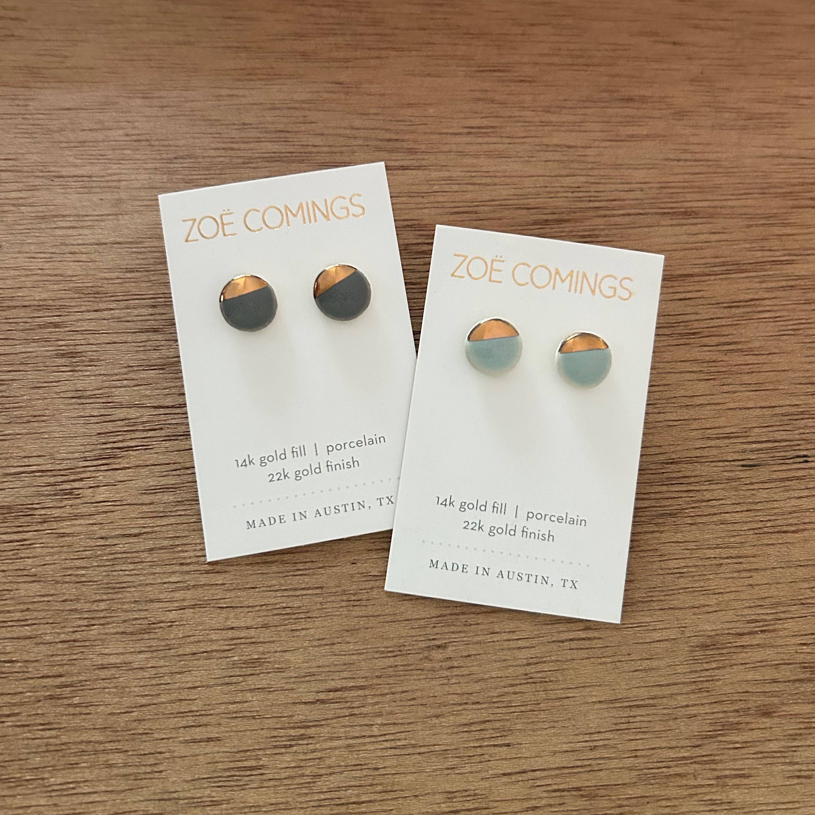 ZOE COMINGS - Venta al por mayor Pendientes de botón/aretes de poste - Tachuelas de guijarros0