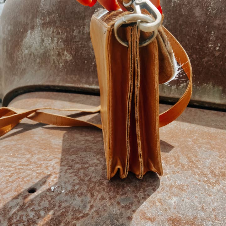 Texas Western Cowhide Bags and More - Wholesale Crossbody Bag - Women's - Chic Cowhide Leather Western crossbody purse