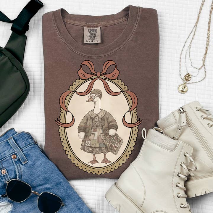 Goose Vintage Frame Graphic Tee for wholesale by Haysville House