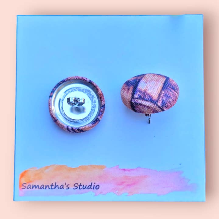 Samantha's Studio - Wholesale Stud/Post Earrings - Wood Panelling Button stud earrings