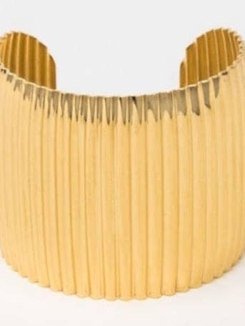 18KT GOLD-PLATED BRASS BANGLE for wholesale by Nubes de Mazapan