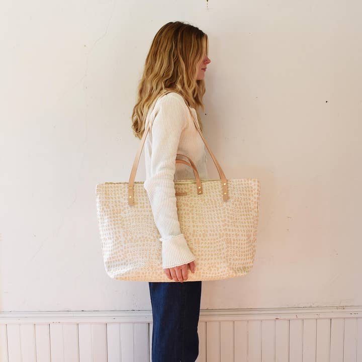 Wallpaper + Weiße Double Dot E Weekender-Tasche für den Großhandel von Erin Flett