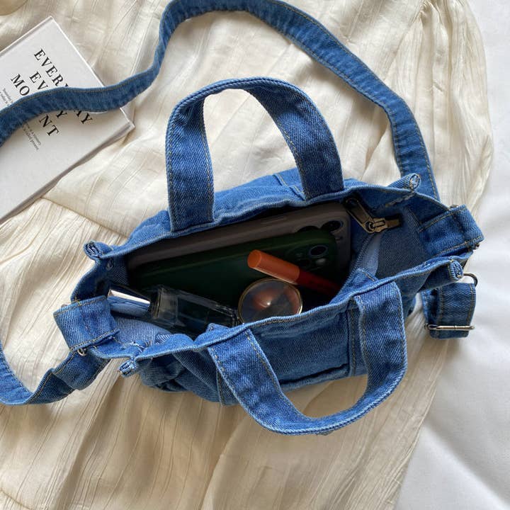 SALINA TRADING INC - Vente Sac porté épaule – femme - Sacs à main en denim grand format au style street rétro5