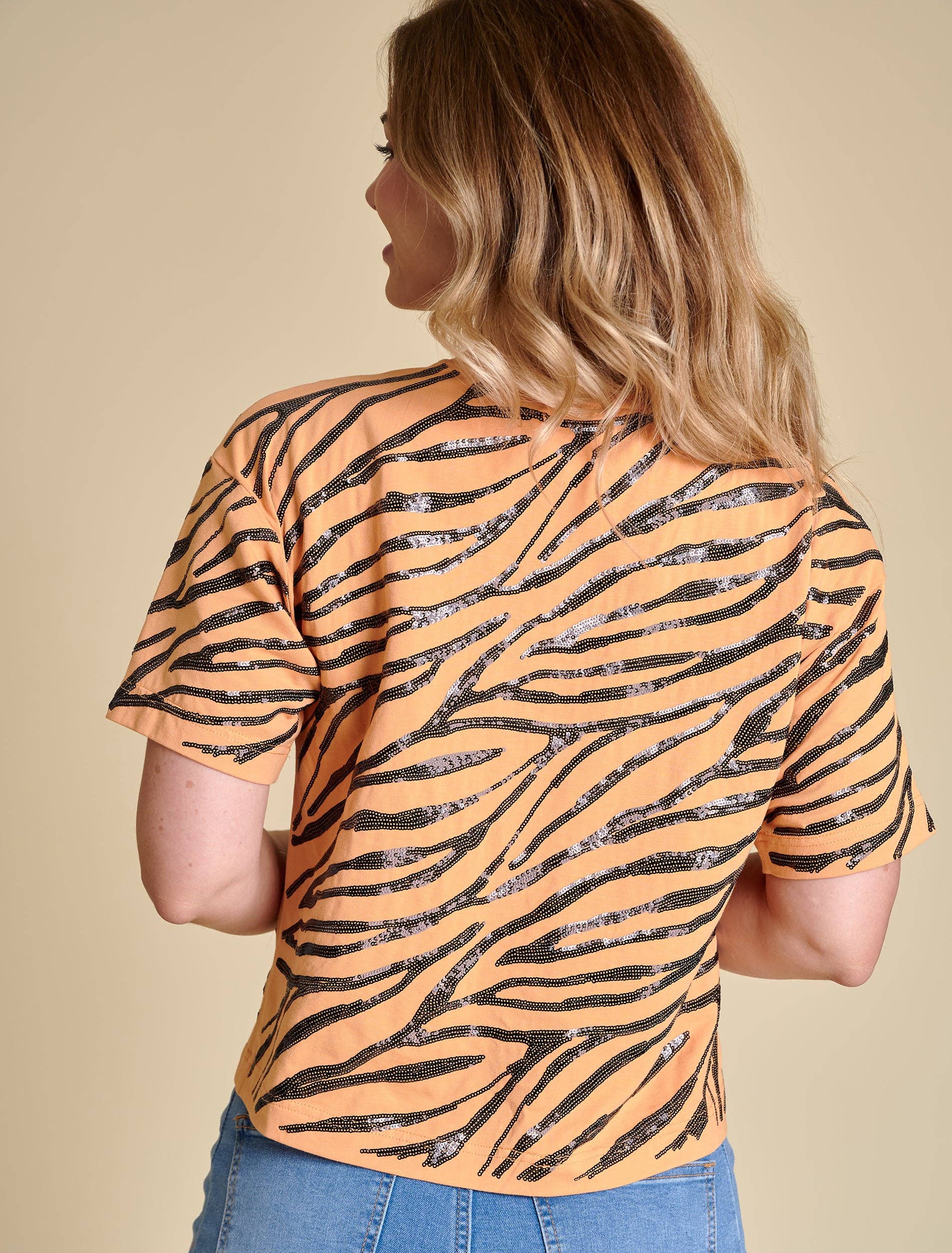 Stewart Simmons - Vendita all'ingrosso Maglietta - Donna - La Maglietta Sequin Repeat | Tigri4