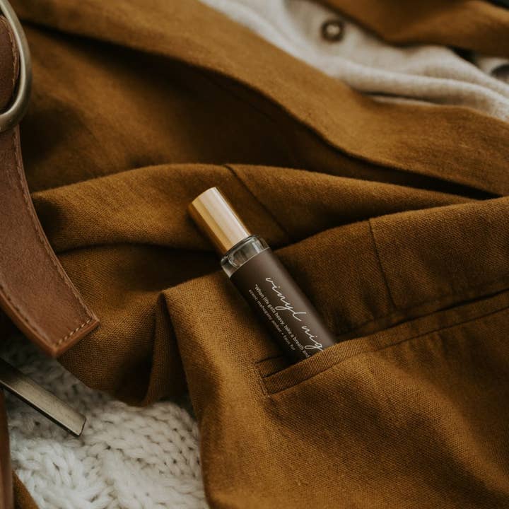 Vanilla and Spruce, LLC - Wholesale Roll-On Fragrance - Perfume Roller - Vinyl Nights5