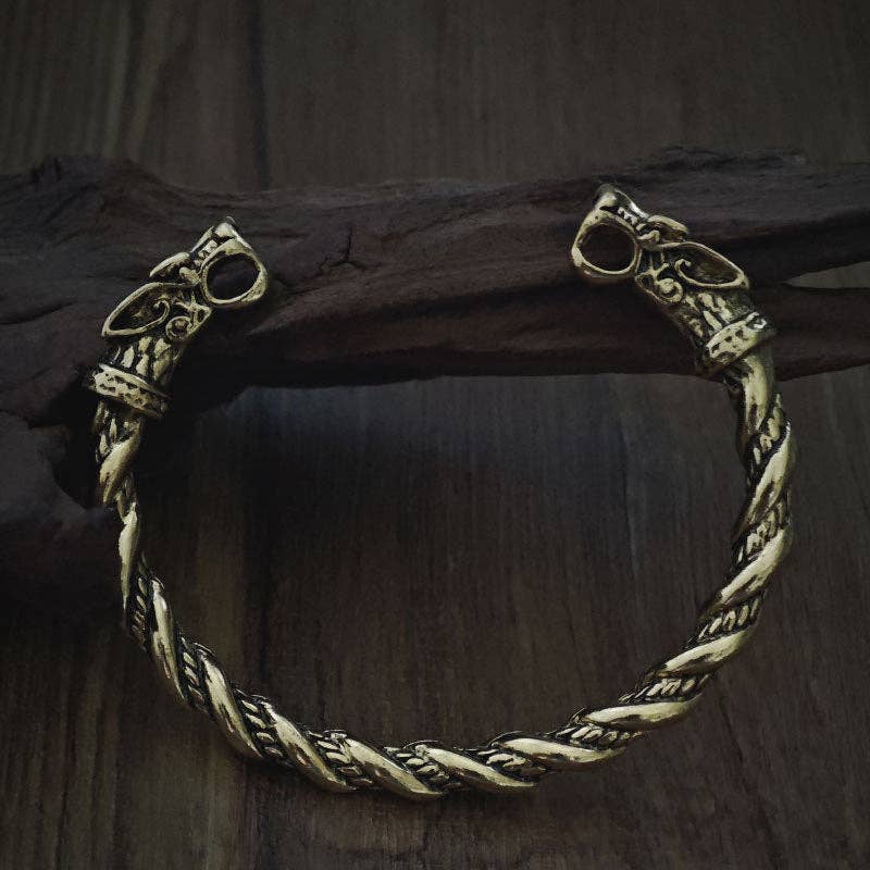 SALINA TRADING INC - Wholesale Cuff Bracelet - Viking Wolf Head Bracelet Fashion Jewelry for Men1