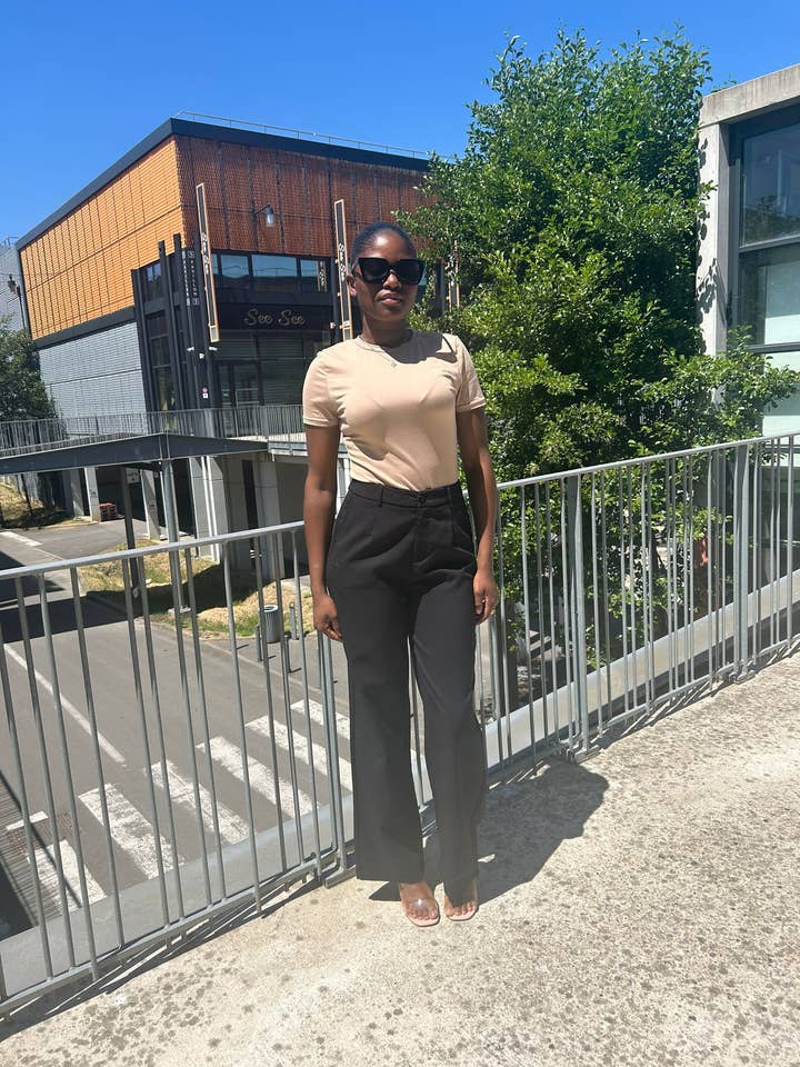 Pafait Pantalon Droit pour Été en Style Simple et Elegante pour femme pour la vente par magnolia