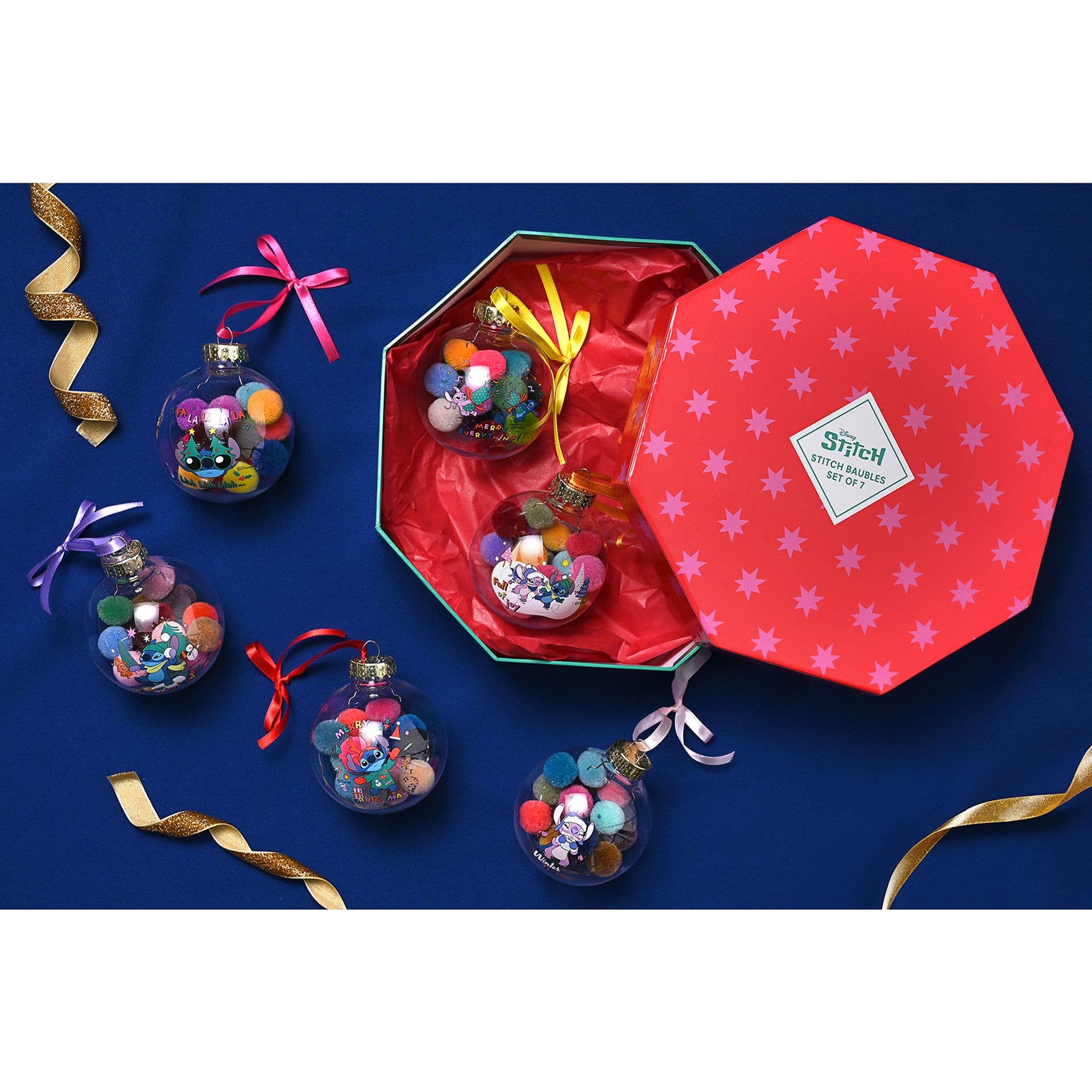 WIDDOP and Co. - Vendita all'ingrosso Decorazione natalizia - Set Disney di 7 palline di Stitch con pon pon9