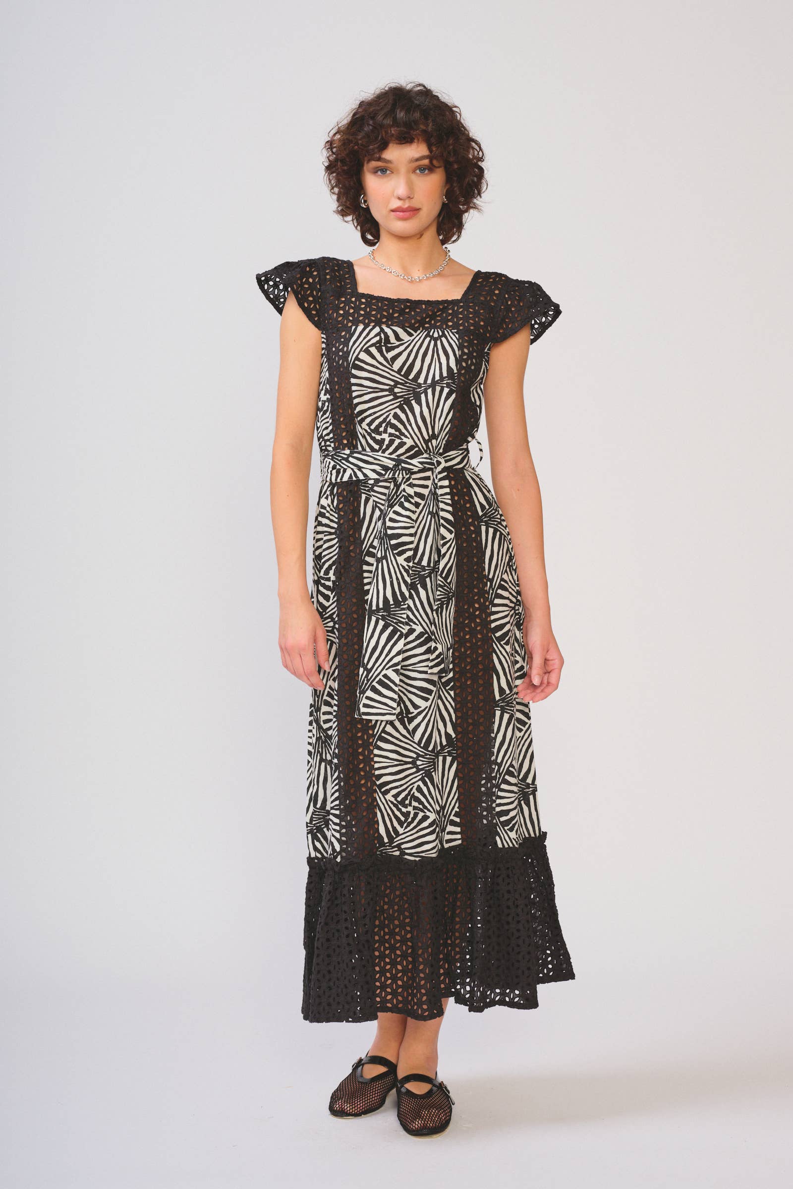 BLK WHT PETAL STORMI DRESS for wholesale on Faire2