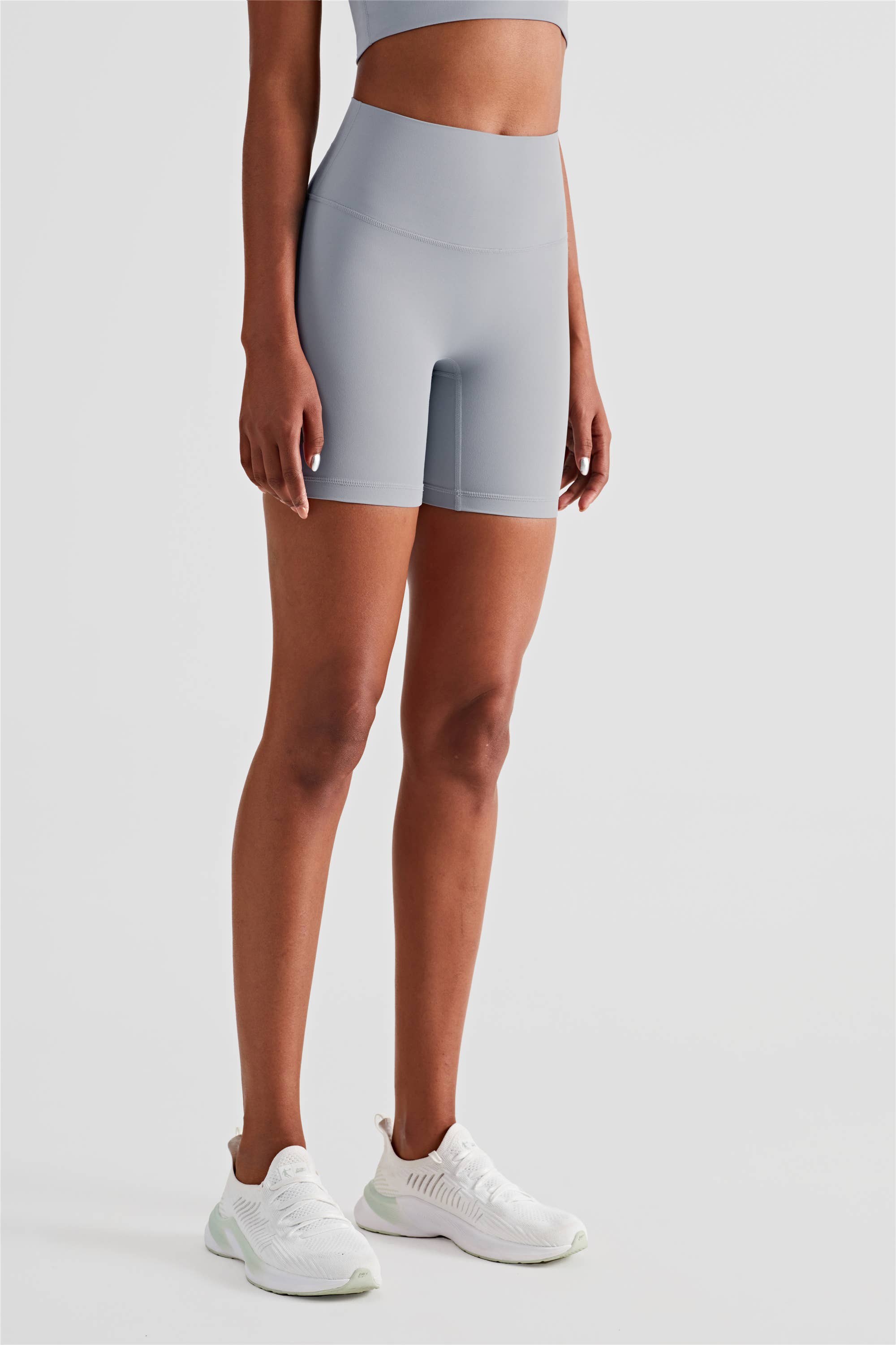 91thelabel – wholesale Athletic shorts – Women's – Luna High Waist Mid-Thigh Biker Short7