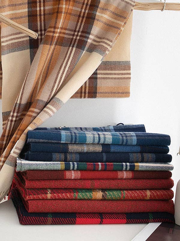 Ekartini - Wholesale Scarf - Women's - Keep Warm Plaid Tasseled Shawl&Scarf2