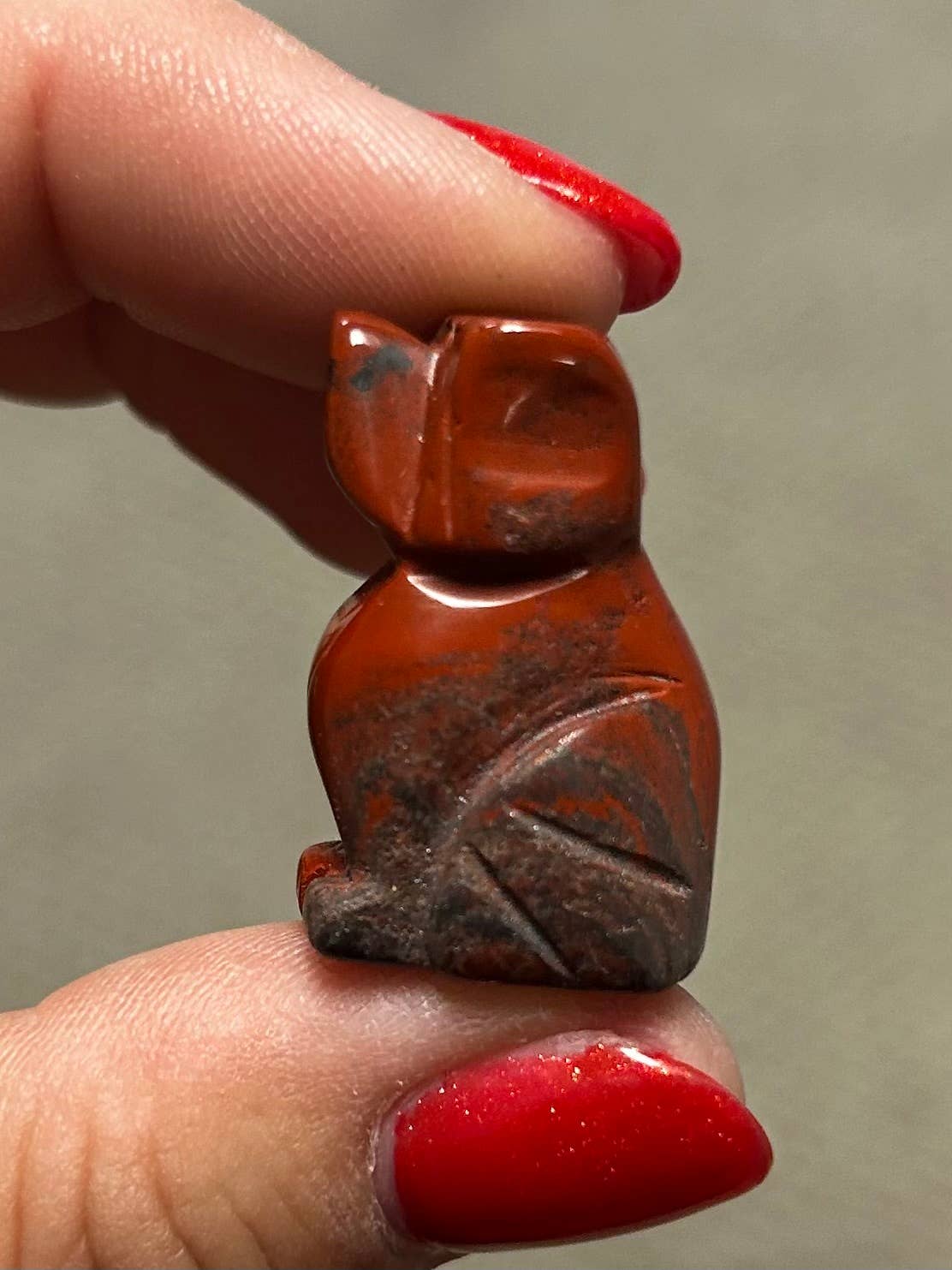 Atomic Alchemy – Großhandel Spiritueller Stein/Kristall – Mini-Schmuckstein zum Schnitzen von Hunden2