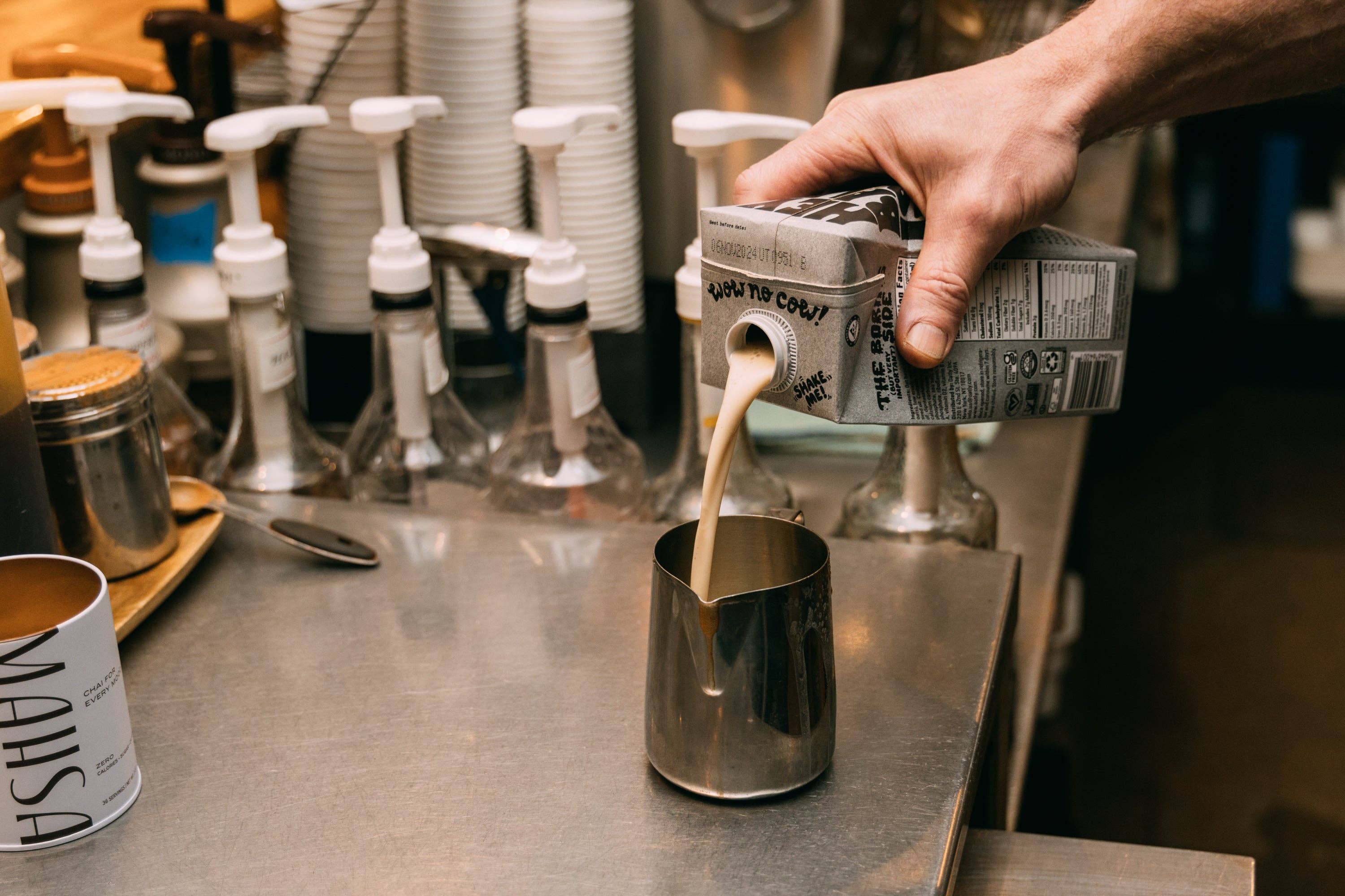 MAHSA CHAI - Wholesale Powdered Health Drink - MAHSA CHAI Starter Kit: Barista Canister + Refill Bag5