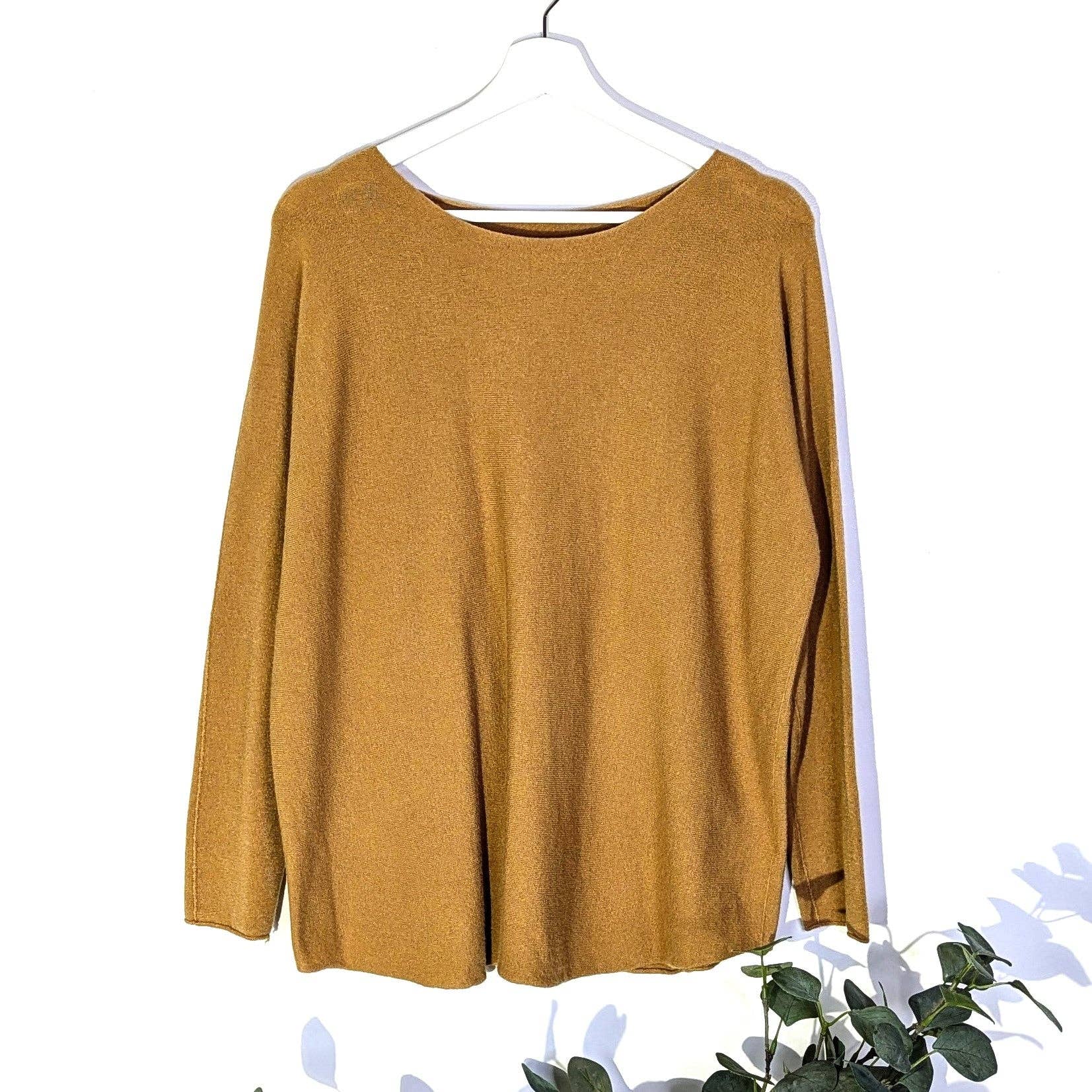 Tempest Designs – wholesale Knit top – Women's – Viscose mix plain and simple jumper9