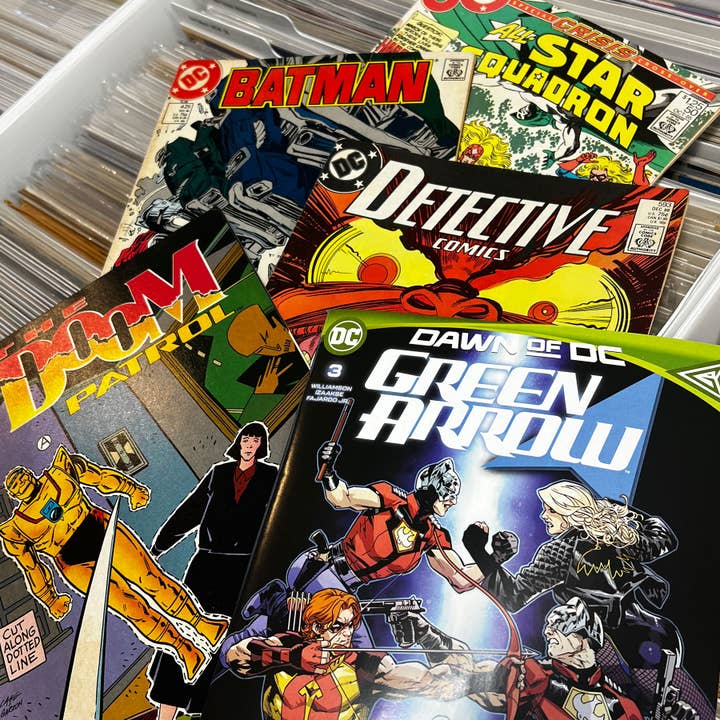 Neighborhood Comics - Wholesale Comic Book - 100 Bulk Comic Books2