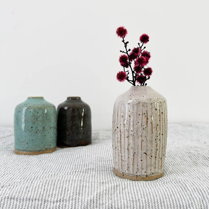 Eli.C Studio - Wholesale Vase - White Carved Bud Vase2