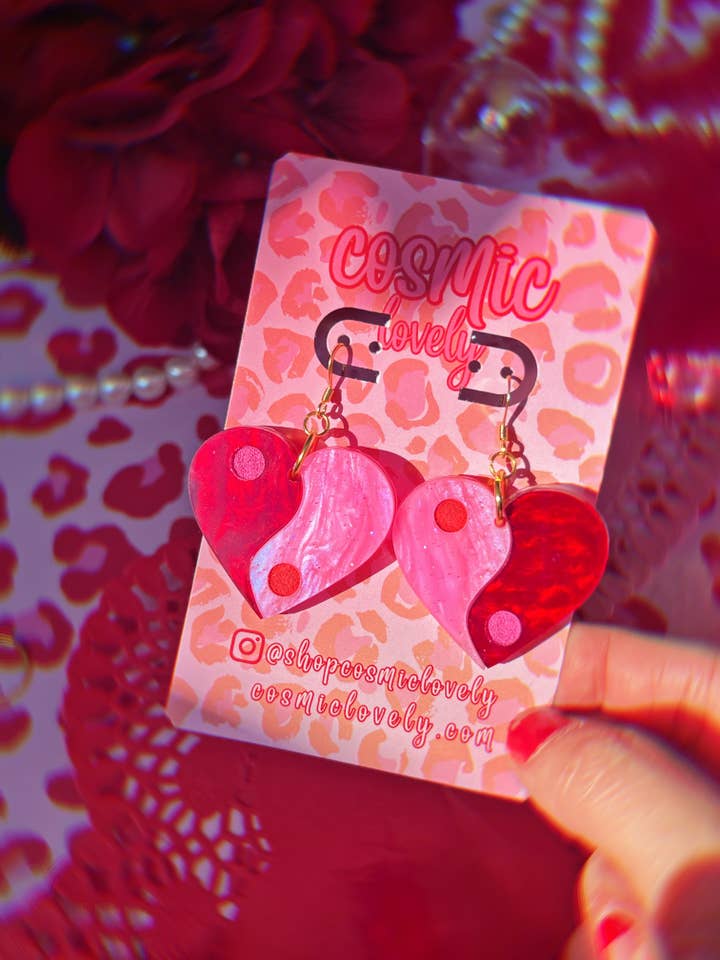 Pendientes Corazón Yin Yang para venta al por mayor de Cosmic lovely