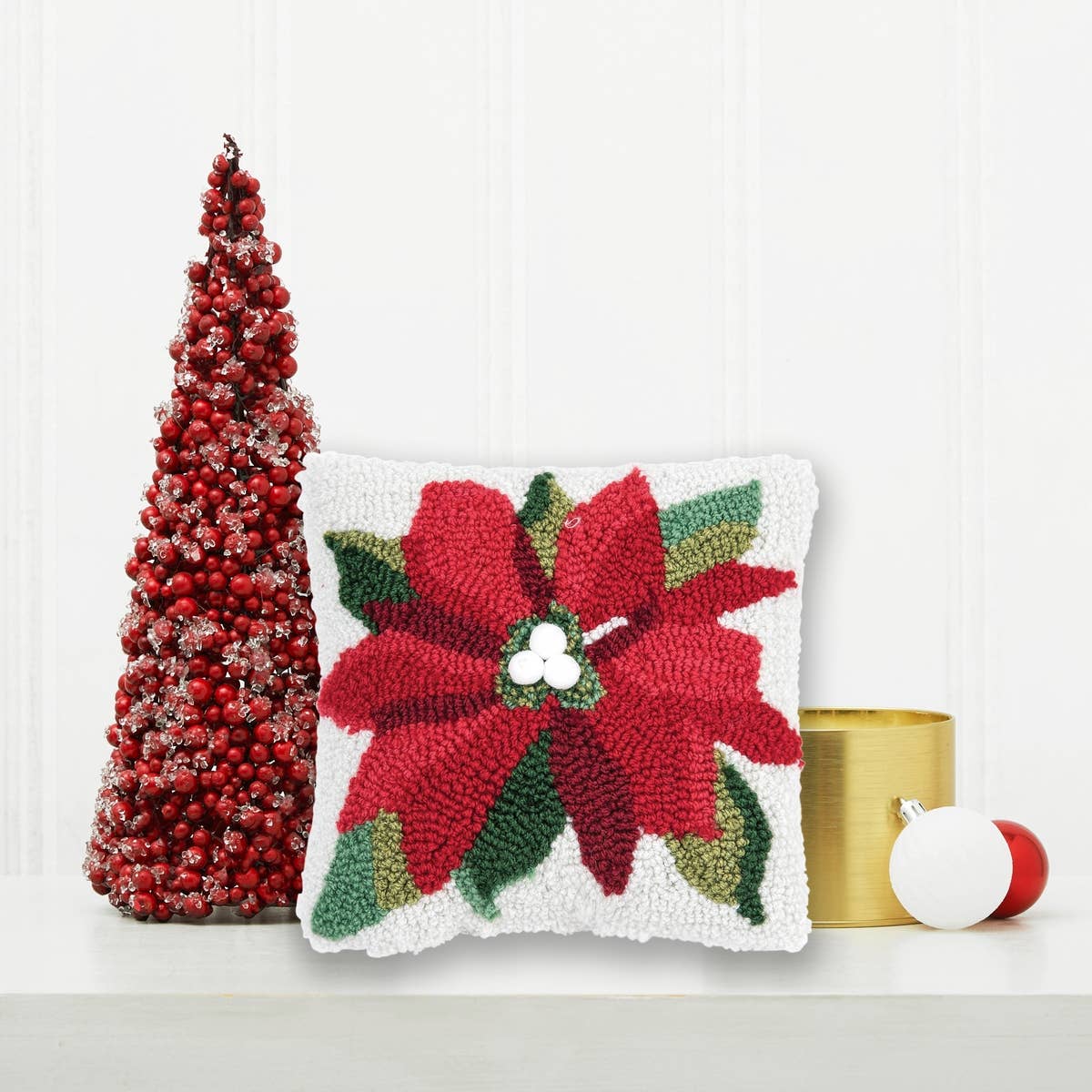 C&F Home - Wholesale Throw/Decorative Pillow - Christmas Poinsettia Throw Pillow2