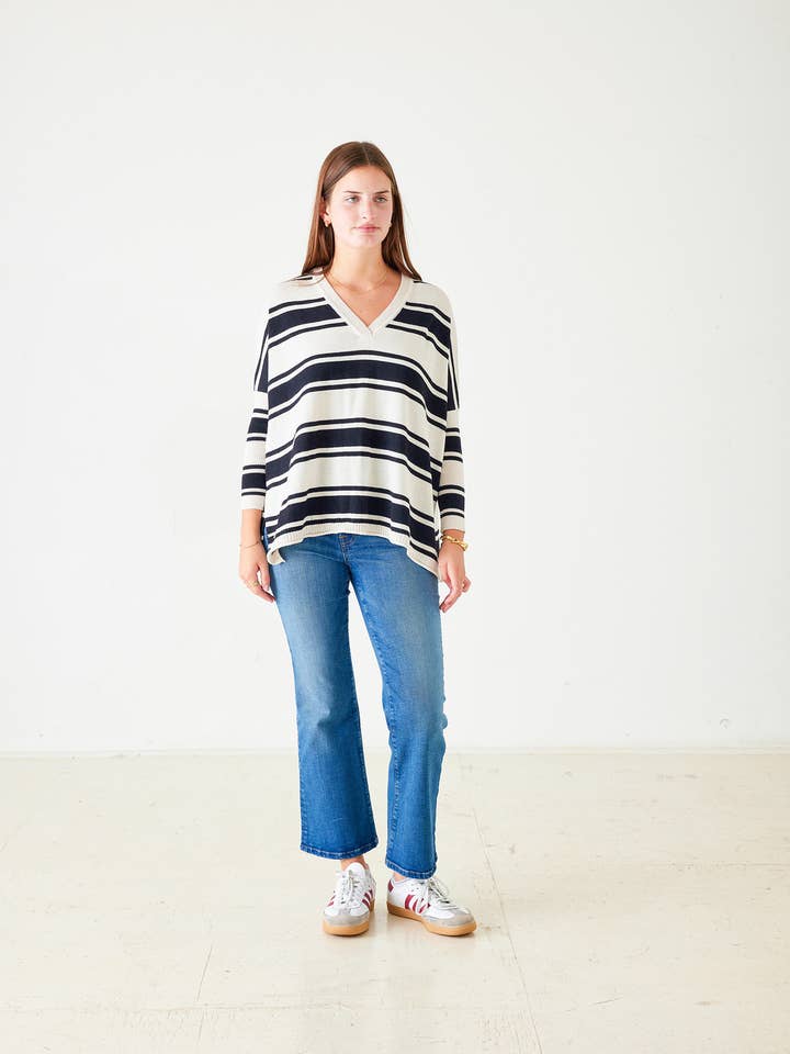 MERSEA - Wholesale Knit Top - Women's - Catalina V Neck Sweater57