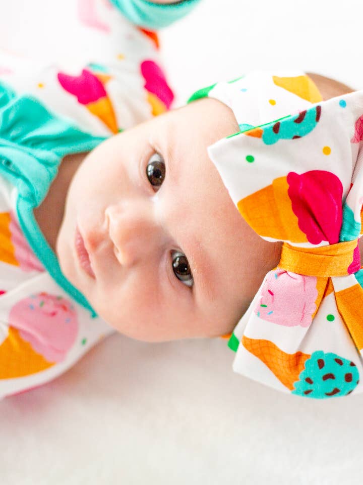 Eiscreme-Sozial-Haarschleife | Süßes & Farbenfrohes Accessoire für den Großhandel von Rayns Tiny Stitches