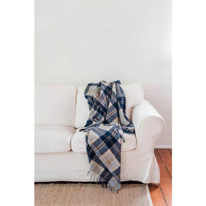 The Grampians Goods Co. - Vendita all'ingrosso Plaid - Coperta Heritage Tartan in lana riciclata41