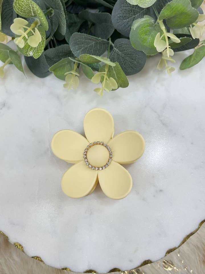 Rhinestone blomster hårspænder for engroshandel hos Magnolia & Peach Jewelry Boutique, LLC