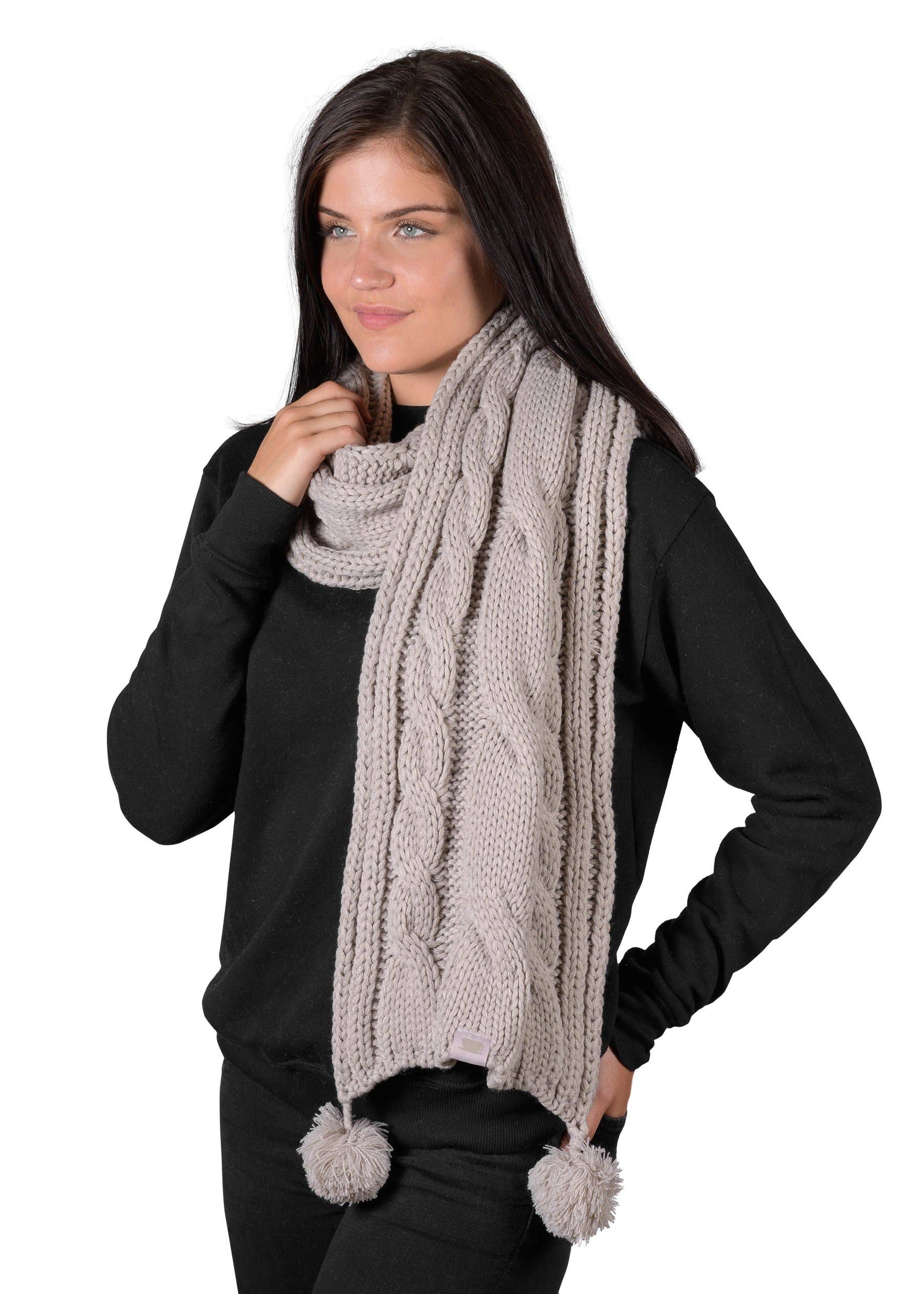 LATTELOVE - Wholesale Scarf - Women's - Cozy Textured Cable pom pom  Scarf5
