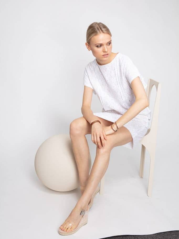 Vit spets tunika för wholesale av Lia & Saora GmbH