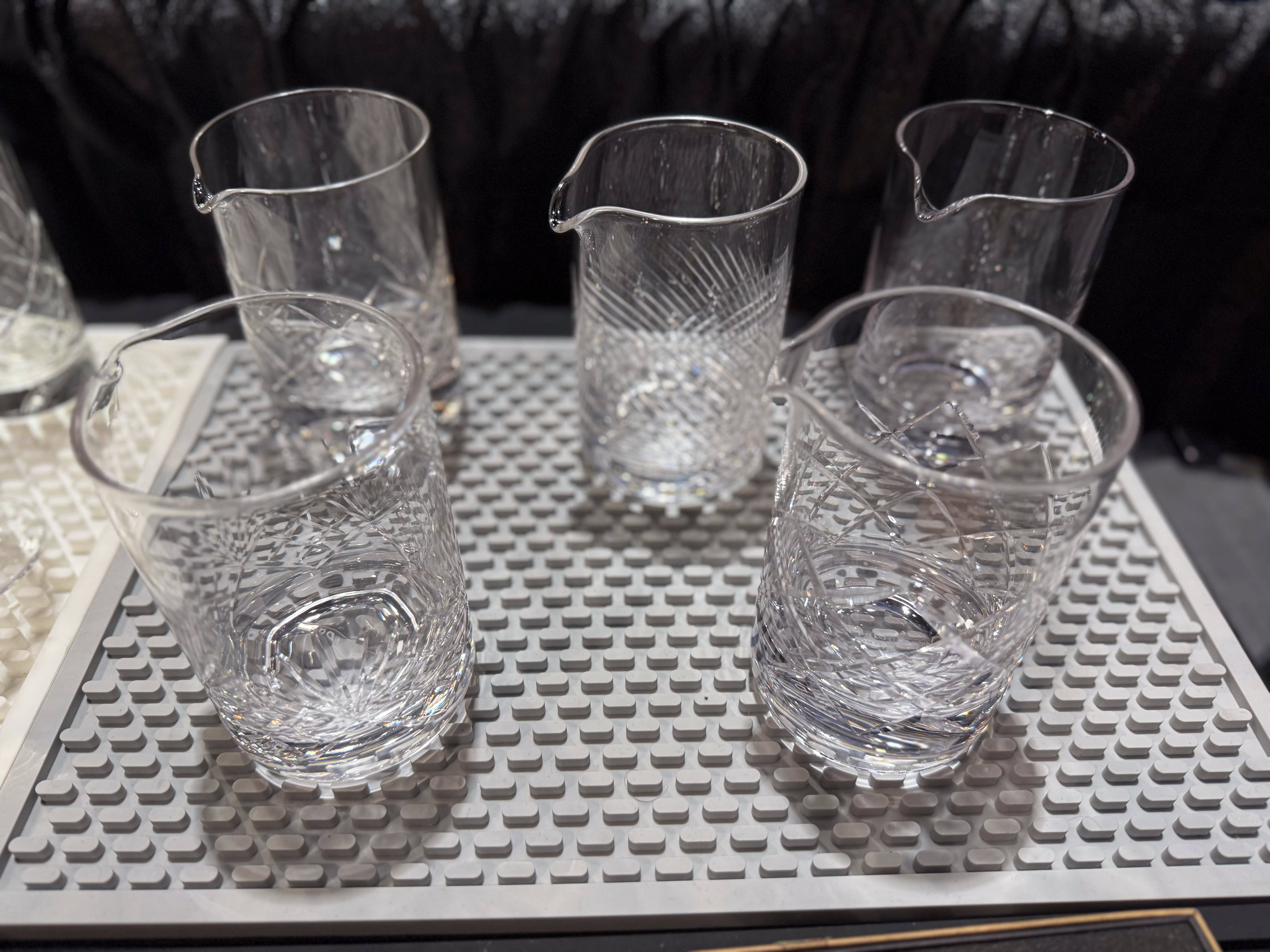 A Bar Above - Vente Shakers à cocktails - Verre à cocktail artisanal - Style classique8