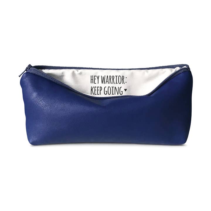 Warrior Keep Going Pochette à crayons en similicuir pour la vente par SANDRA SMITH LLC