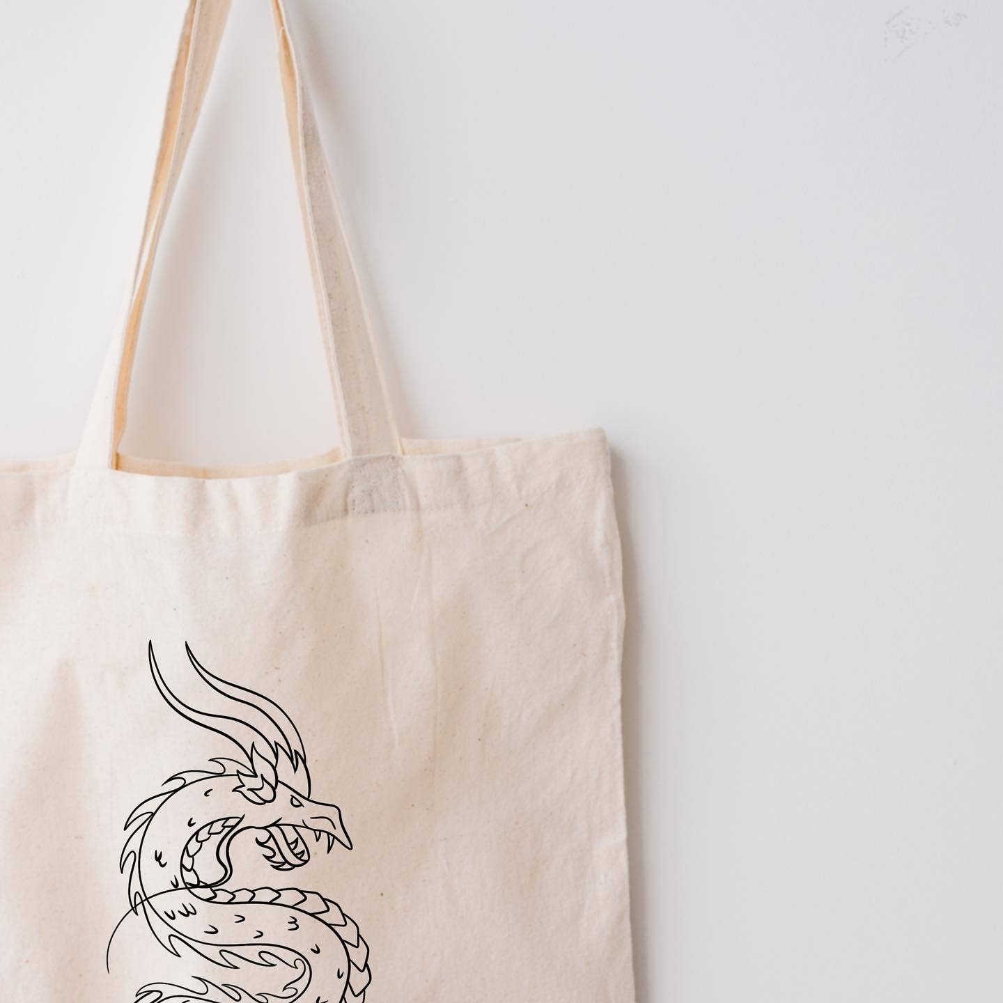 Jodie Moulson Art & Design - Vente Tote bag – femme - Sac fourre-tout en coton naturel inspiré du dragon chinois1