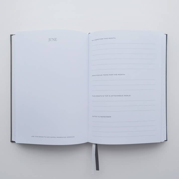 Wit & Delight - Wholesale Planner - 2025 Linen Wrapped Book Bound Planner - Black