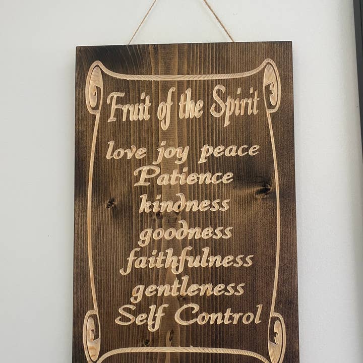 Panneau sculpté CNC Fruit of the Spirit pour la vente par My Home Barn Productions