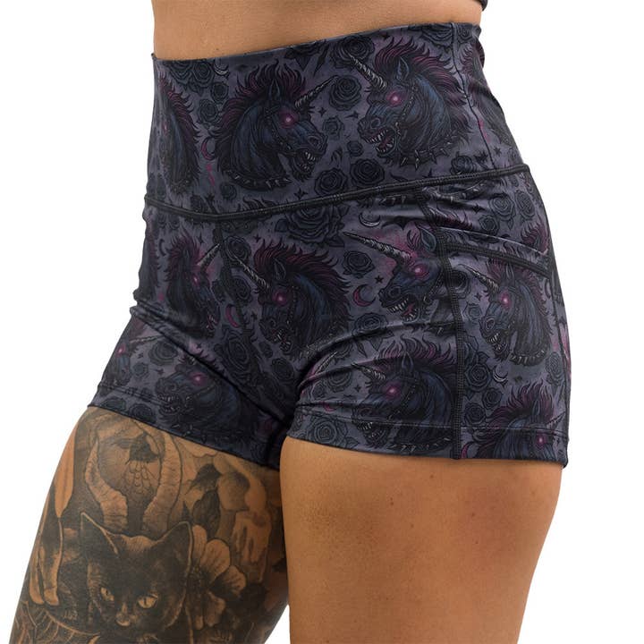 Shorts | Darkmare voor wholesale door Constantly Varied Gear