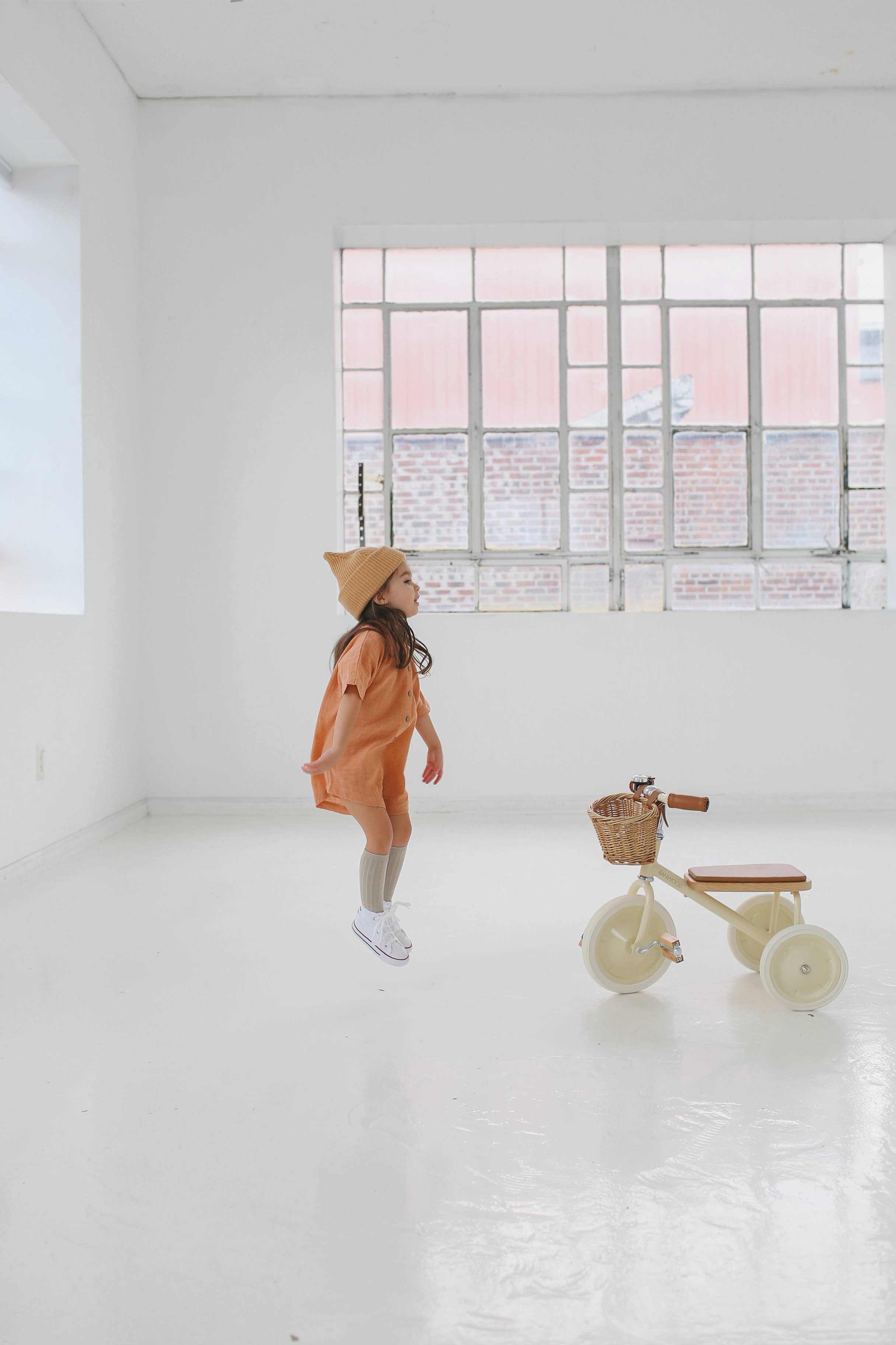 Banwood Inc - Wholesale Bike/Scooter - Kids - BANWOOD TRIKE VINTAGE - CREAM3