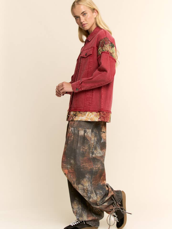 Davi & Dani - Wholesale Jacket - Women's - STONE WASHED DENIM JACQUARD PANEL MIDI JACKET4