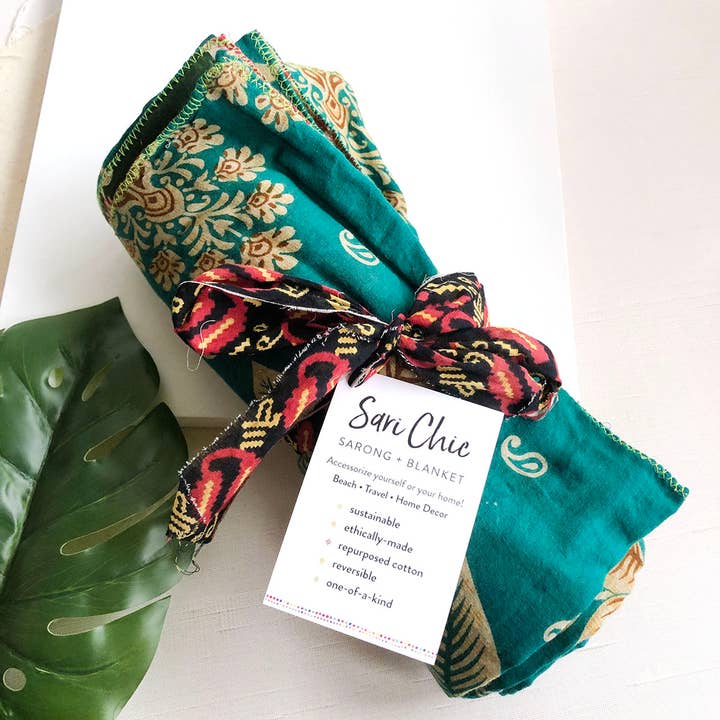 WorldFinds - Wholesale Picnic Blanket - Sari Chic Sarong + Blanket3