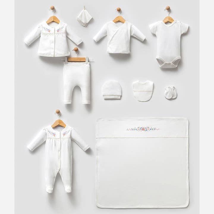 100% Cotton Newborn Flower Embroidery Baby Girl Set, 0-3M for wholesale by Omnis Pura