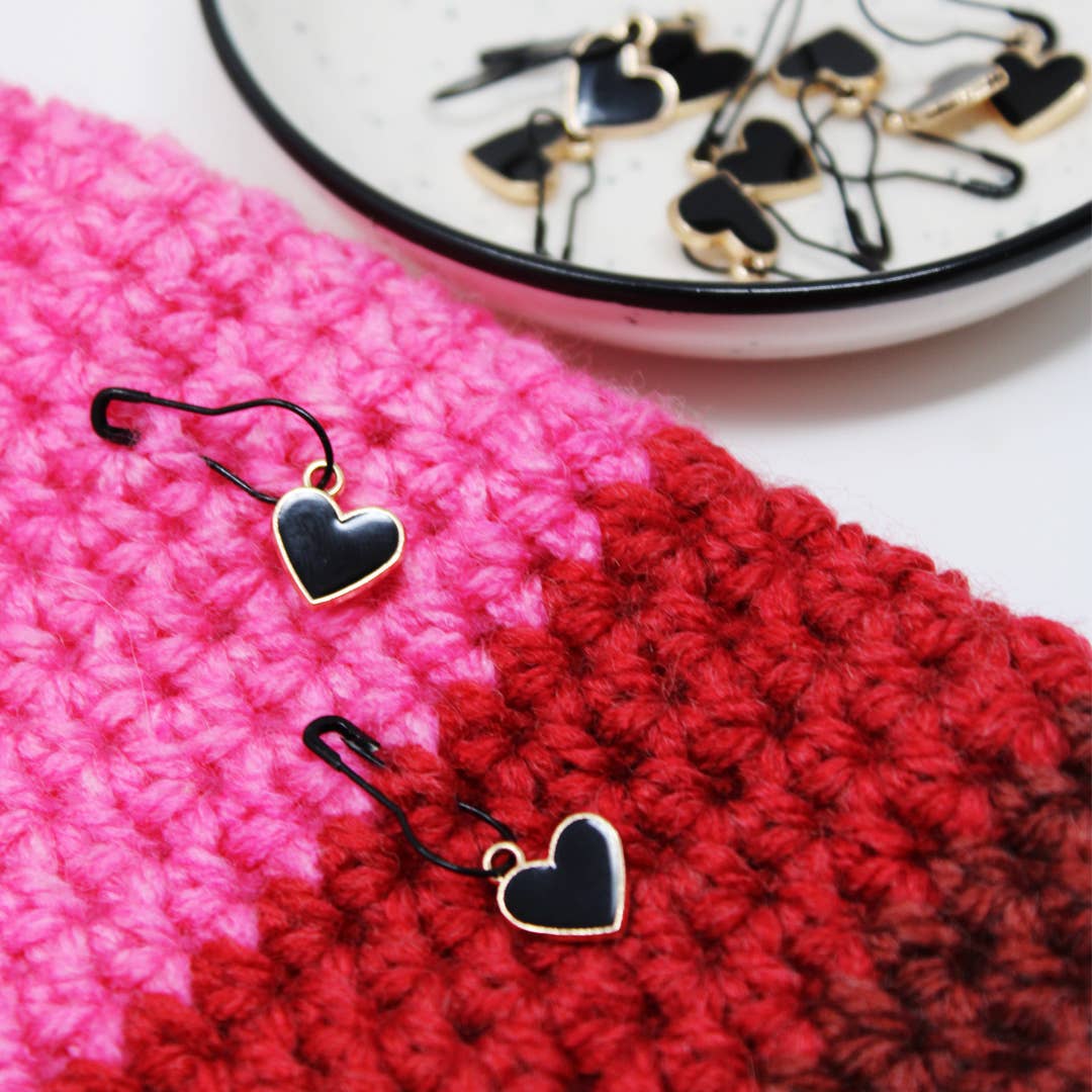 Anna B. Shop - Wholesale Knitting/Crochet Supplies - Black Hearts Stitch Markers, Crochet and Knit Tools1