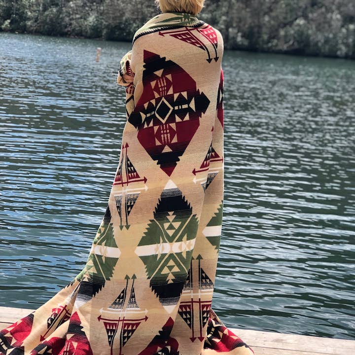 Follow Your True North - Wholesale Throw Blanket - Wind River Blanket4